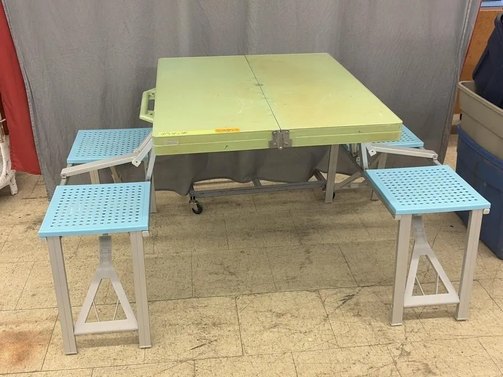 Vintage portable folding picnic table and chair
