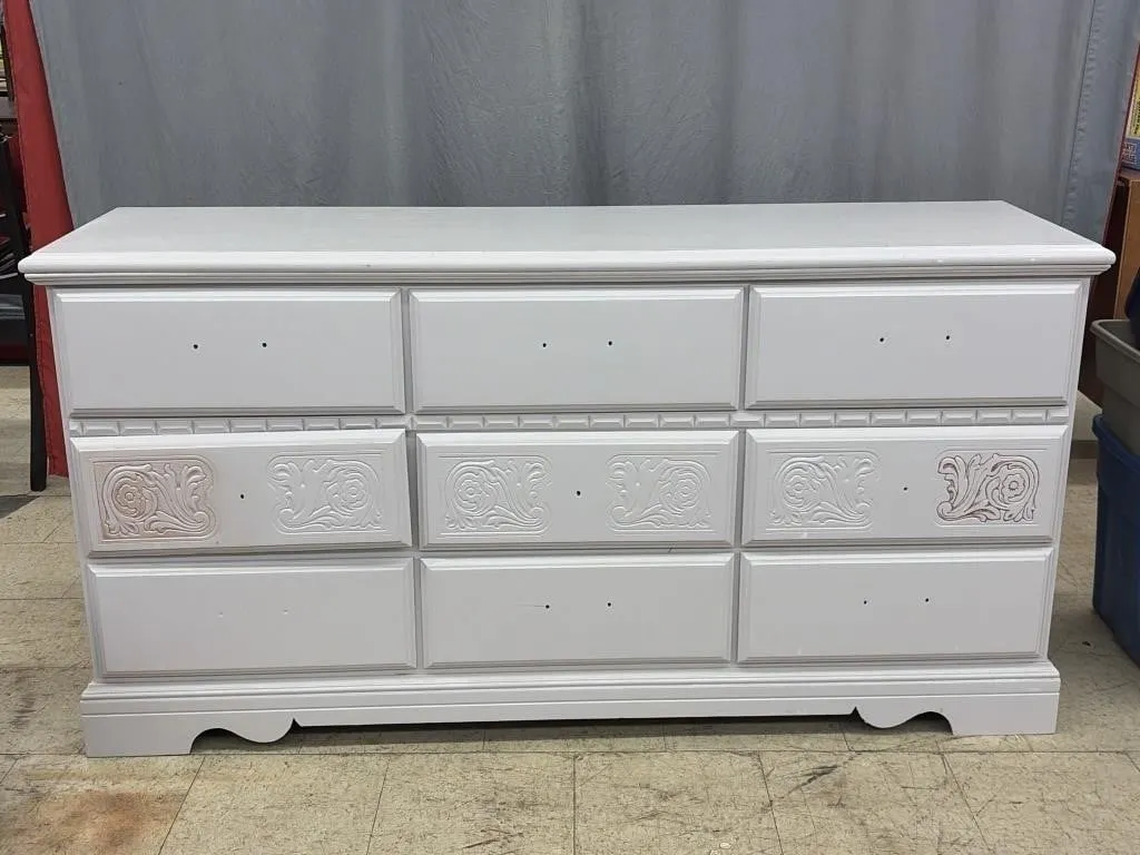 Wooden Dresser - missing Drawer Handles
