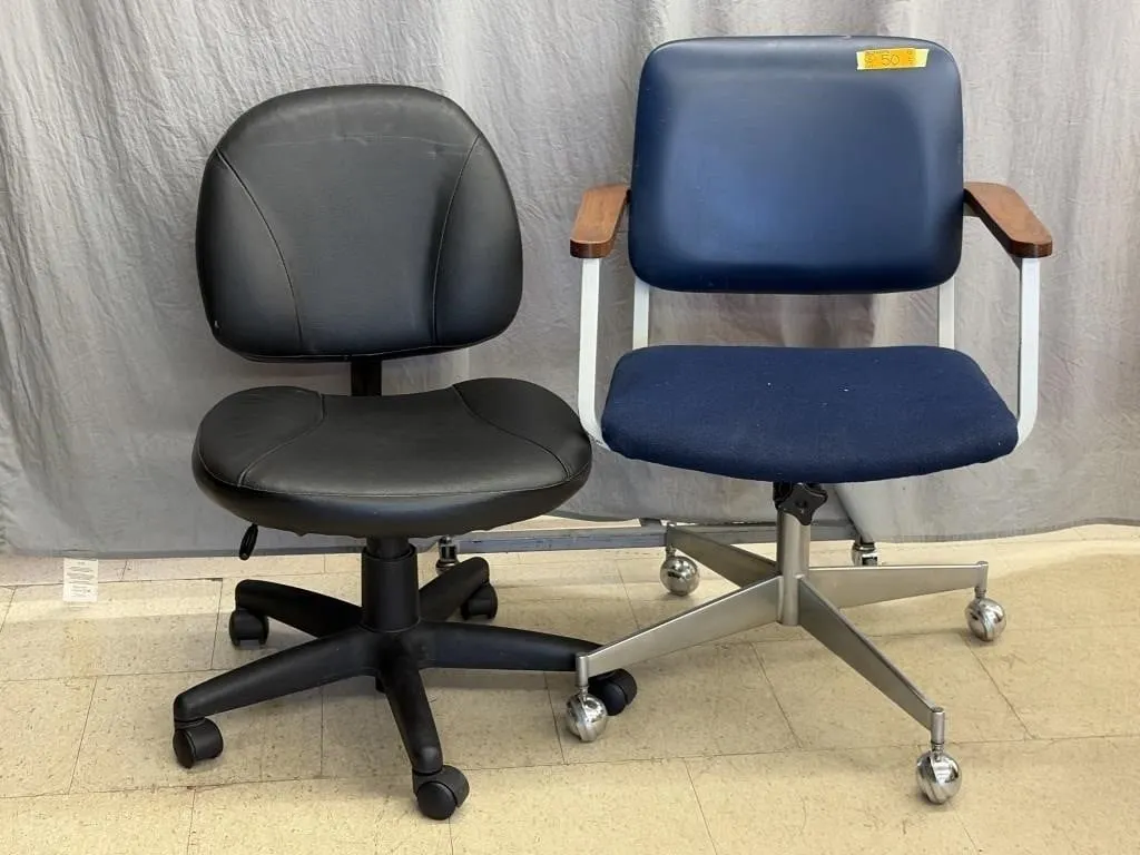 2 Computer Chairs - 1 Vintage