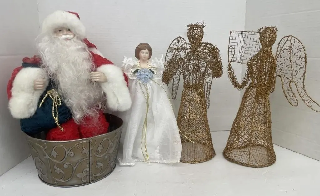 Two decorative gold-toned wire mesh angel