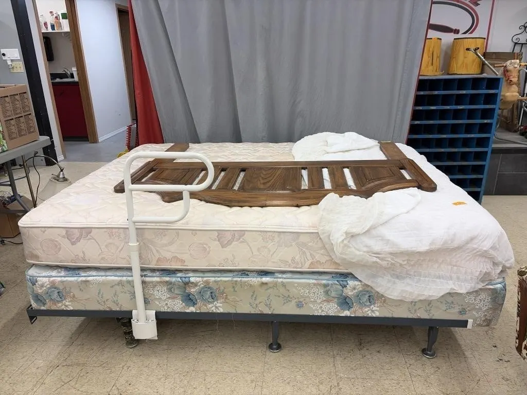 Double Mattress W/ Box Spring, Frame & Head Board