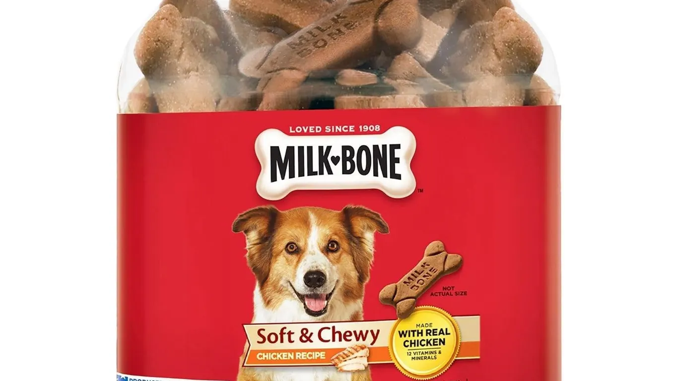 Milk-Bone Soft Chewy Chicken Dog Treats 37 oz