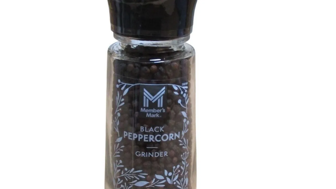 Whole Black Peppercorn Grinder 7 Oz