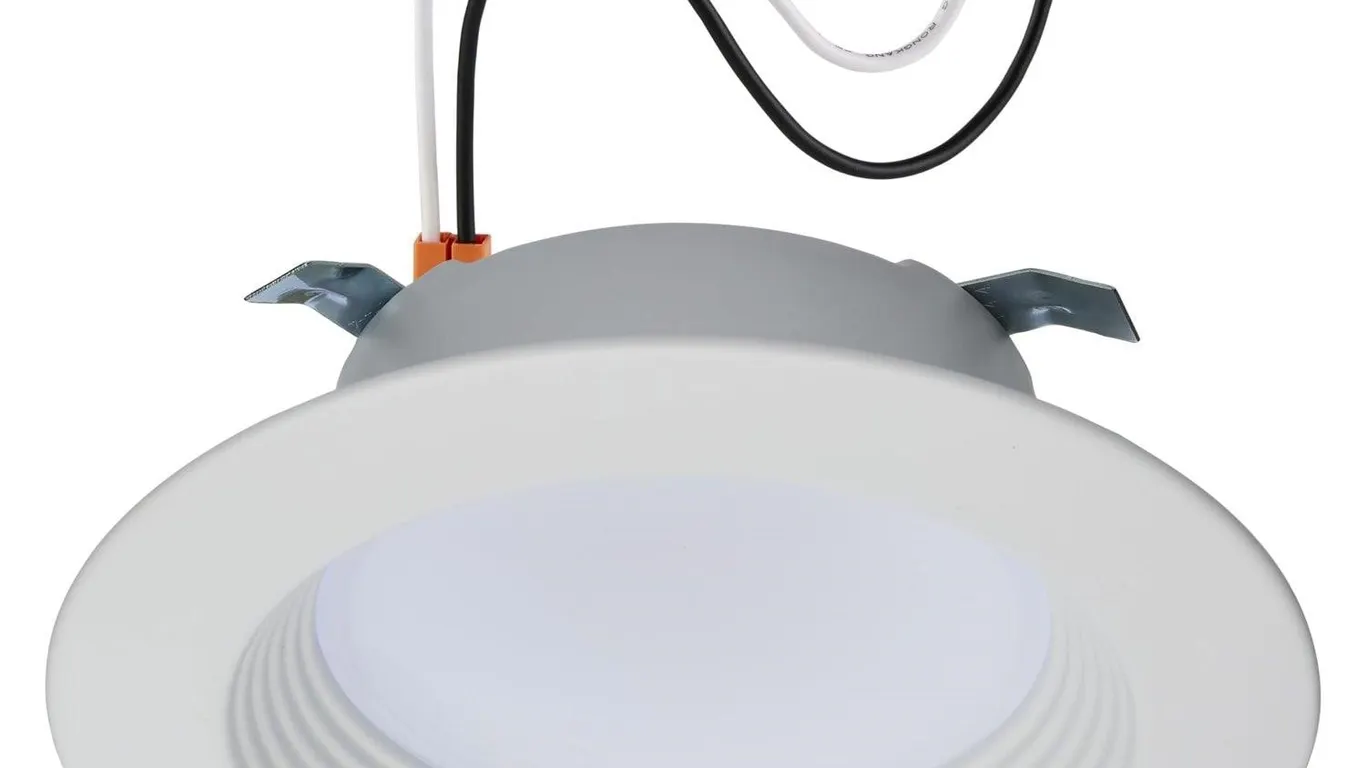 Satco LED Retrofit Downlight 4 Inch CCT Selectable