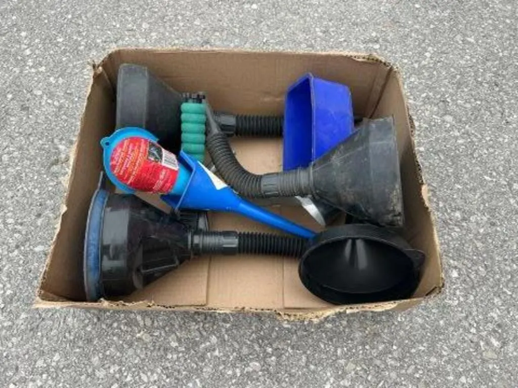 Qty Of (9) Funnels