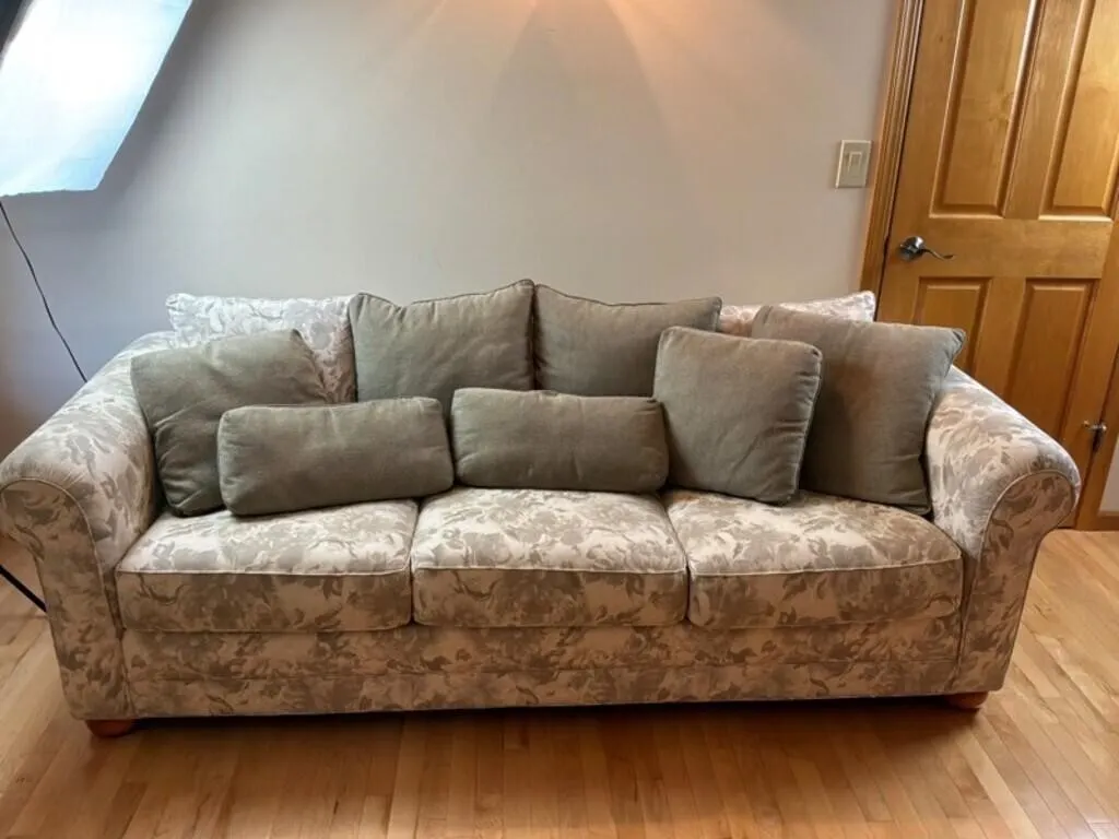 Floral Upholstered 3-Seat Sofa w/ Pillows
