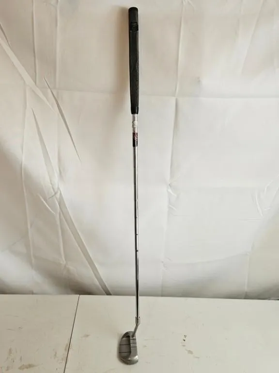 Odyssey Crimson Series 550 Putter