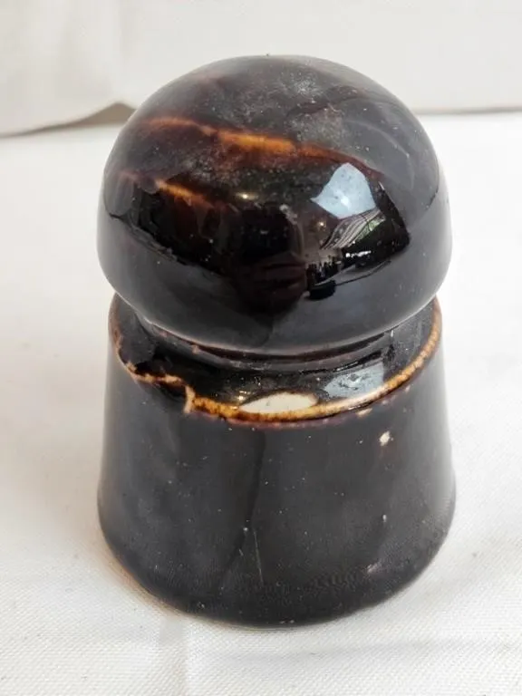 Glazed Ceramic Electrical Insulator