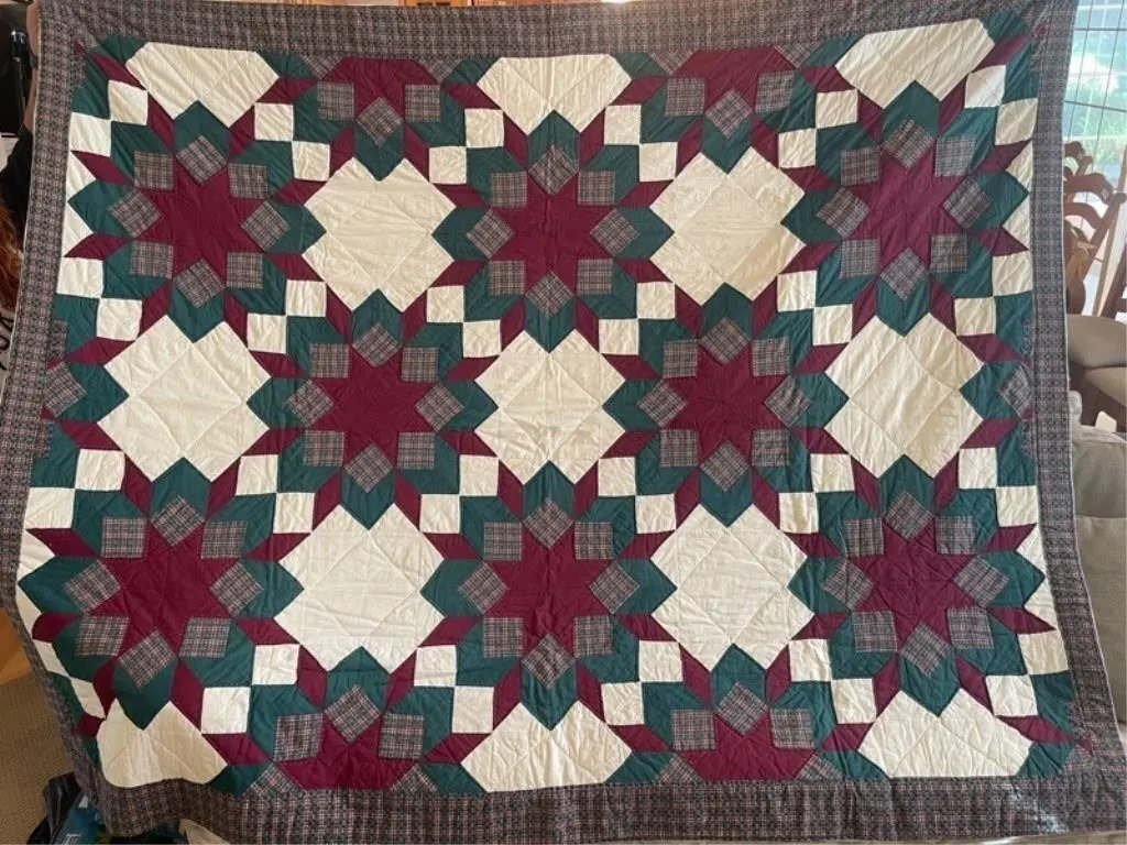 Patchwork Star Quilt - Approx. 80in x 66in