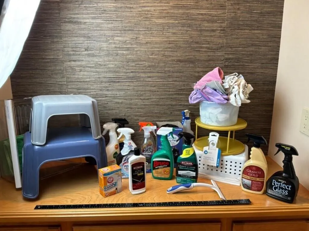 Mixed Cleaning & Home Supplies (Lot of 20)