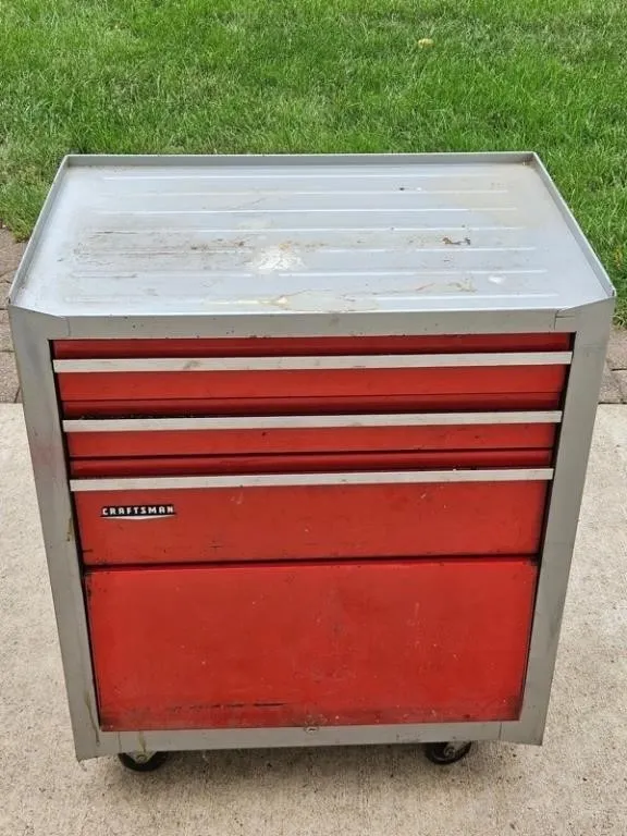 Craftsman Rolling Tool Chest with 5 Drawers