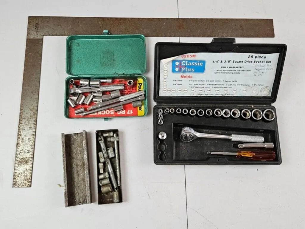 Classic Plus 8285M Socket Set & Tools (Lot of 4)