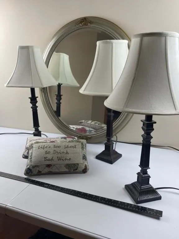 Decorative Home Decor Grouping (Lot of 6)