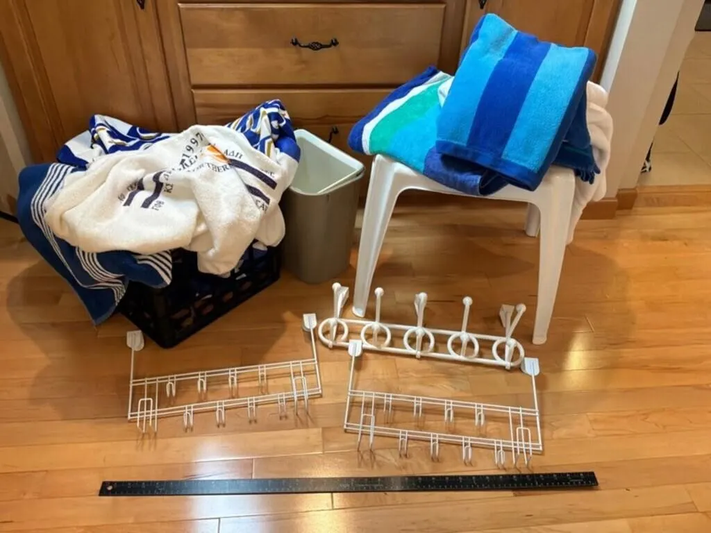 Mixed Household Storage & Towel Assortment