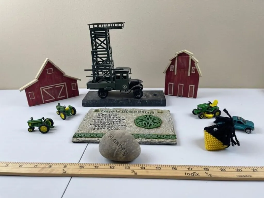 Miniature Farm & Irish Decor Collection (10pc)