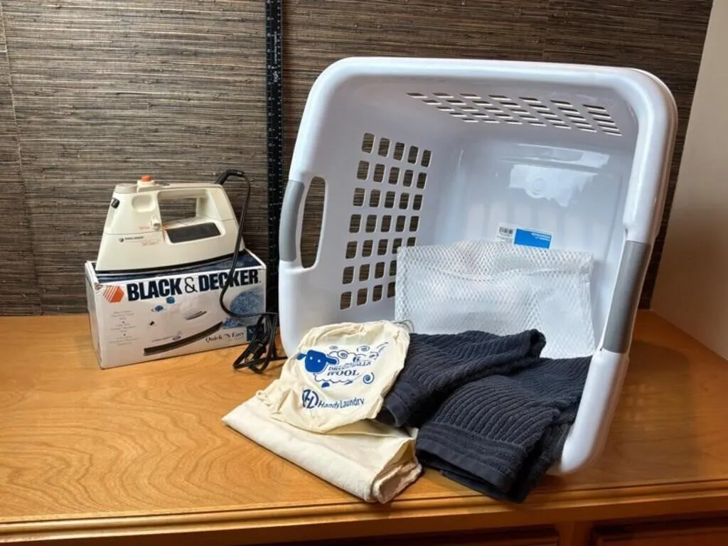 Black & Decker X380 Iron & Laundry Set (5pc)