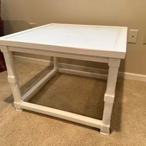 White Painted Wood Occasional Table