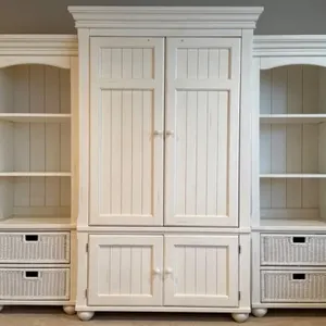 Klaussner Series 842 Entertainment Center