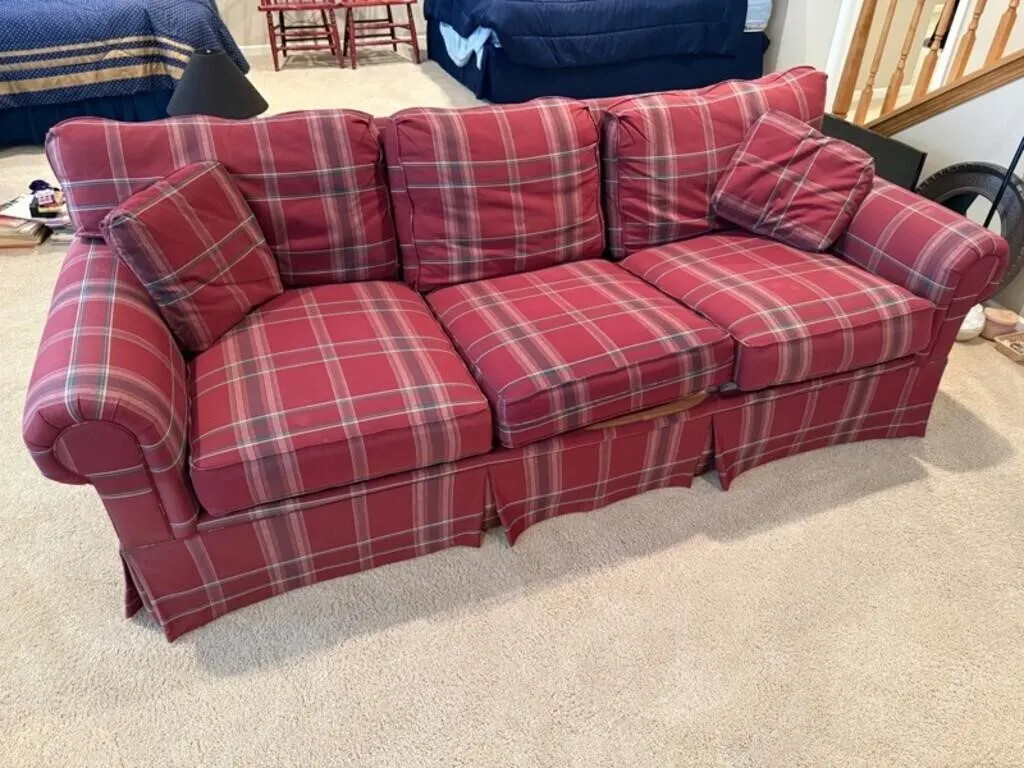 Traditional Red Plaid 3-Cushion Sofa