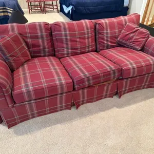 Traditional Red Plaid 3-Cushion Sofa
