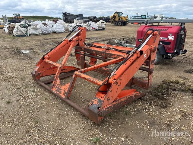 WBM PG15 54 in Hydraulic Pipe Grapple Wheel Loader Forks