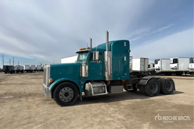 2002 Peterbilt 378 6x4 T/A Sleeper Truck Tractor