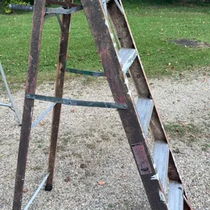 Wood and Metal 6-Step Folding Stepladder