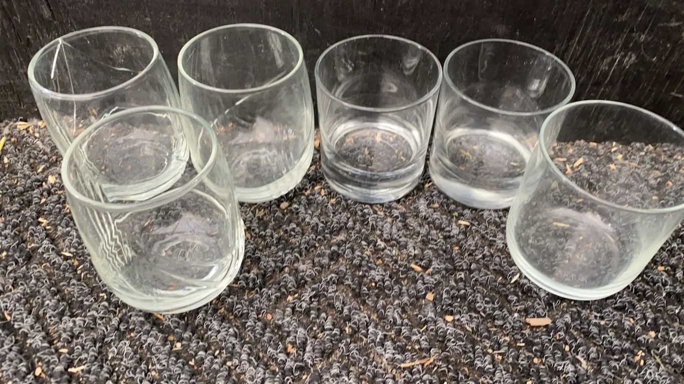 6 Clear Glass Tumblers