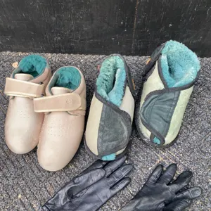 Pedors Shoes, Shearling Slippers, and Leather Gloves Lot