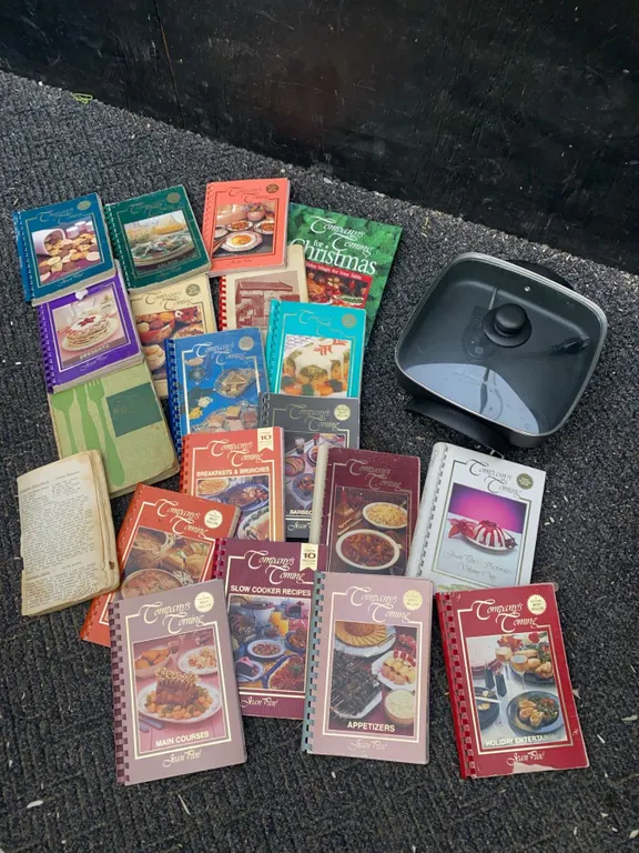Toastmaster Electric Skillet with Company's Coming Cookbook Collection