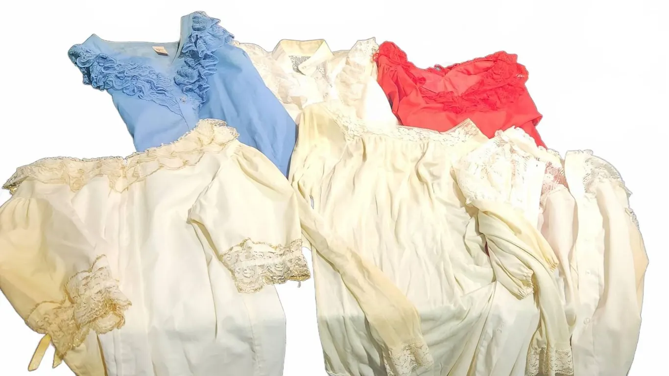 Malco Modes Ladies Blouses and Bodysuit Assortment, Lace Trim, 7 Pieces