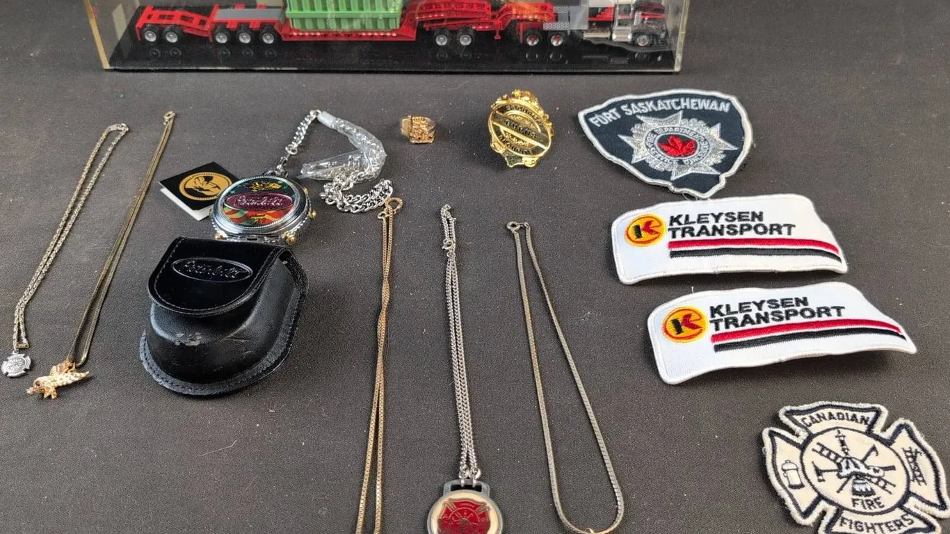 Peterbilt Watch, Truck Jewelry, Patches, and Model Truck
