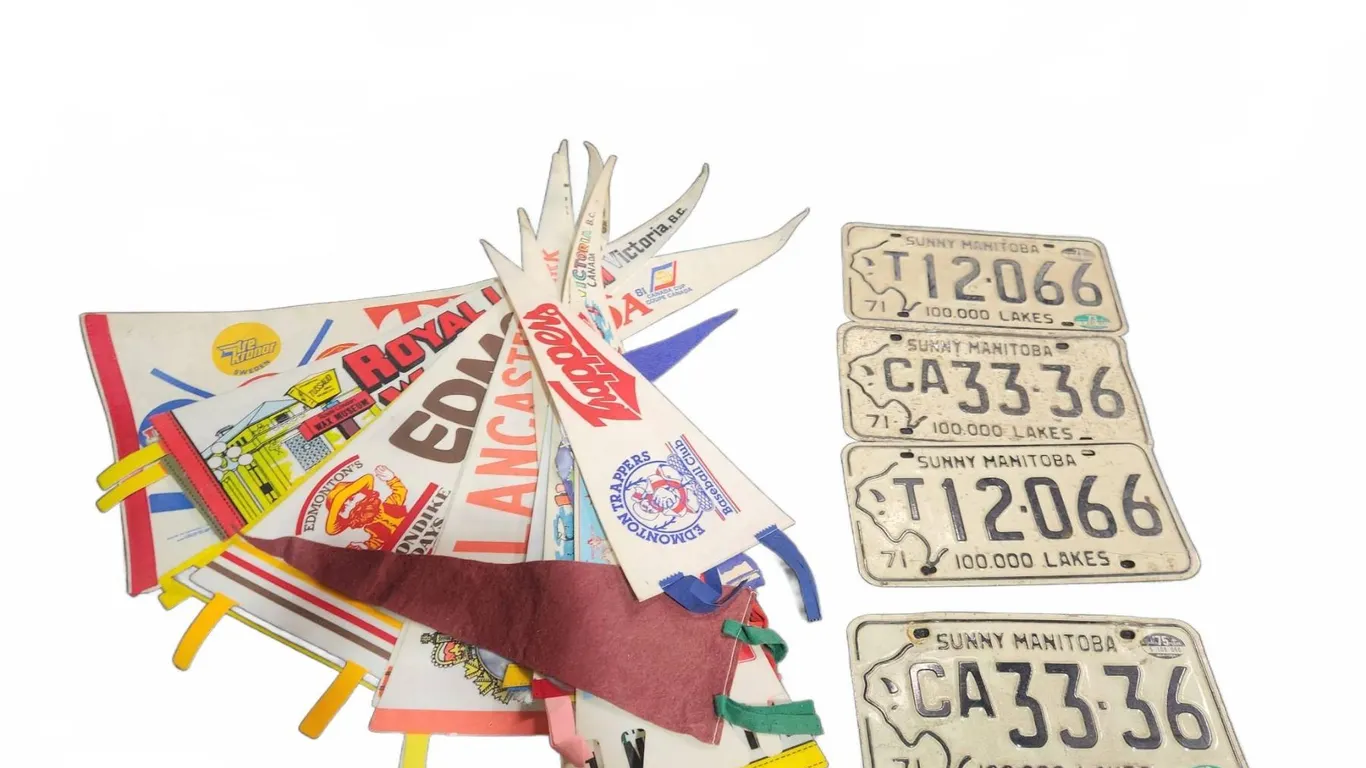 Manitoba 1971 License Plates and Canadian Souvenir Pennants