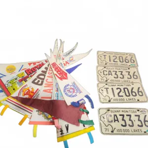 Manitoba 1971 License Plates and Canadian Souvenir Pennants