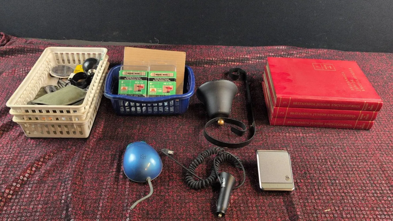 Britannica Junior Encyclopaedia, Tools, Screws, Electronics