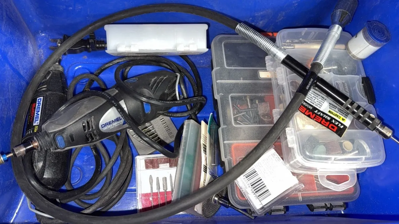 Dremel 300 Series Rotary Tool with Flex Shaft and Accessory Kits