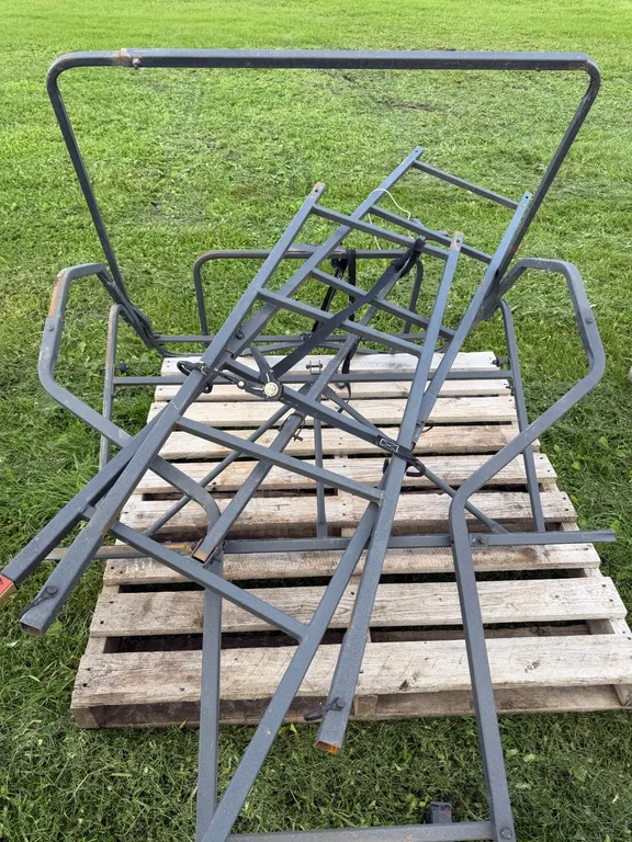 Hunting Tree stand (GST 5 % charged)