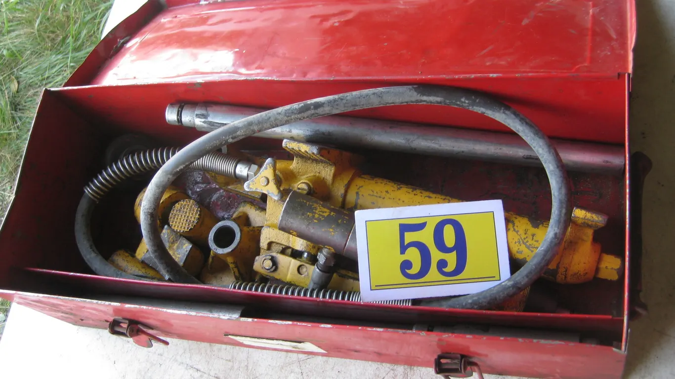 Body Repair Kit