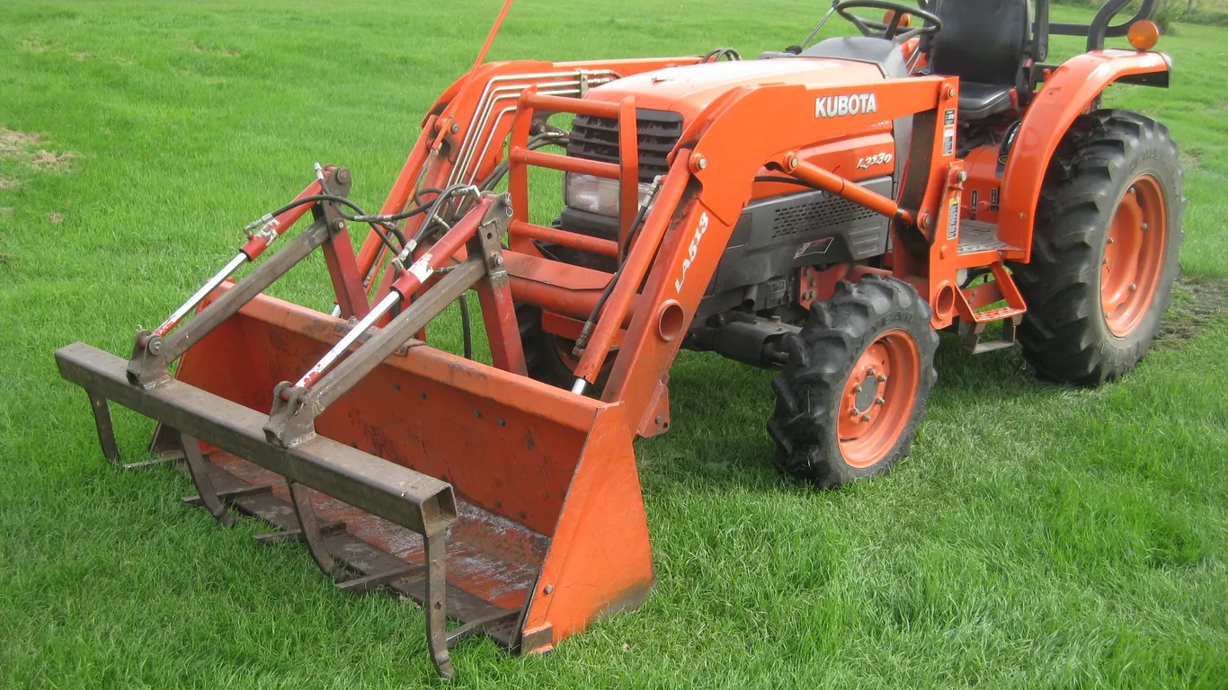 Kubota 3130