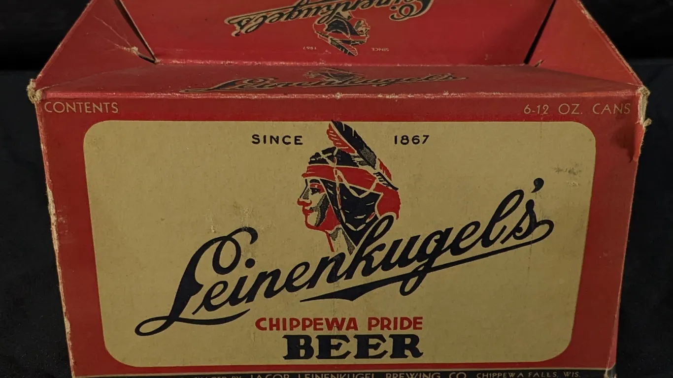 CARDSTOCK 12OZ 6 PACK CAN CARRIER CASE LEINENKUGELS BEER CHIPPEWA FALLS WISCONSIN