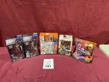 LOT CONSISTING OF (5) ASSORTED TOYS