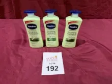 VASELINE INTENSIVE CARE SOOTHING HYDRATION 20.3 OZ