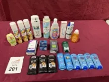 LOT CONSISTING OF (23 +/-) ASSORTED BEAUTY