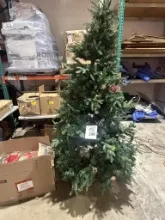 CHRISTMAS TREE WITH ASSORTED DECORATIONS