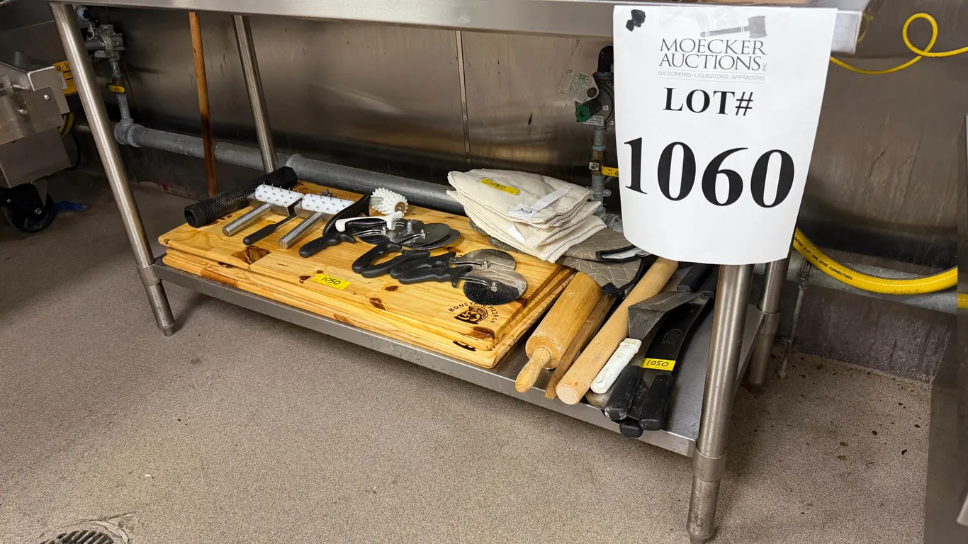 STAINLESS STEEL FOOD PREP TABLE W/UNDERSHELF