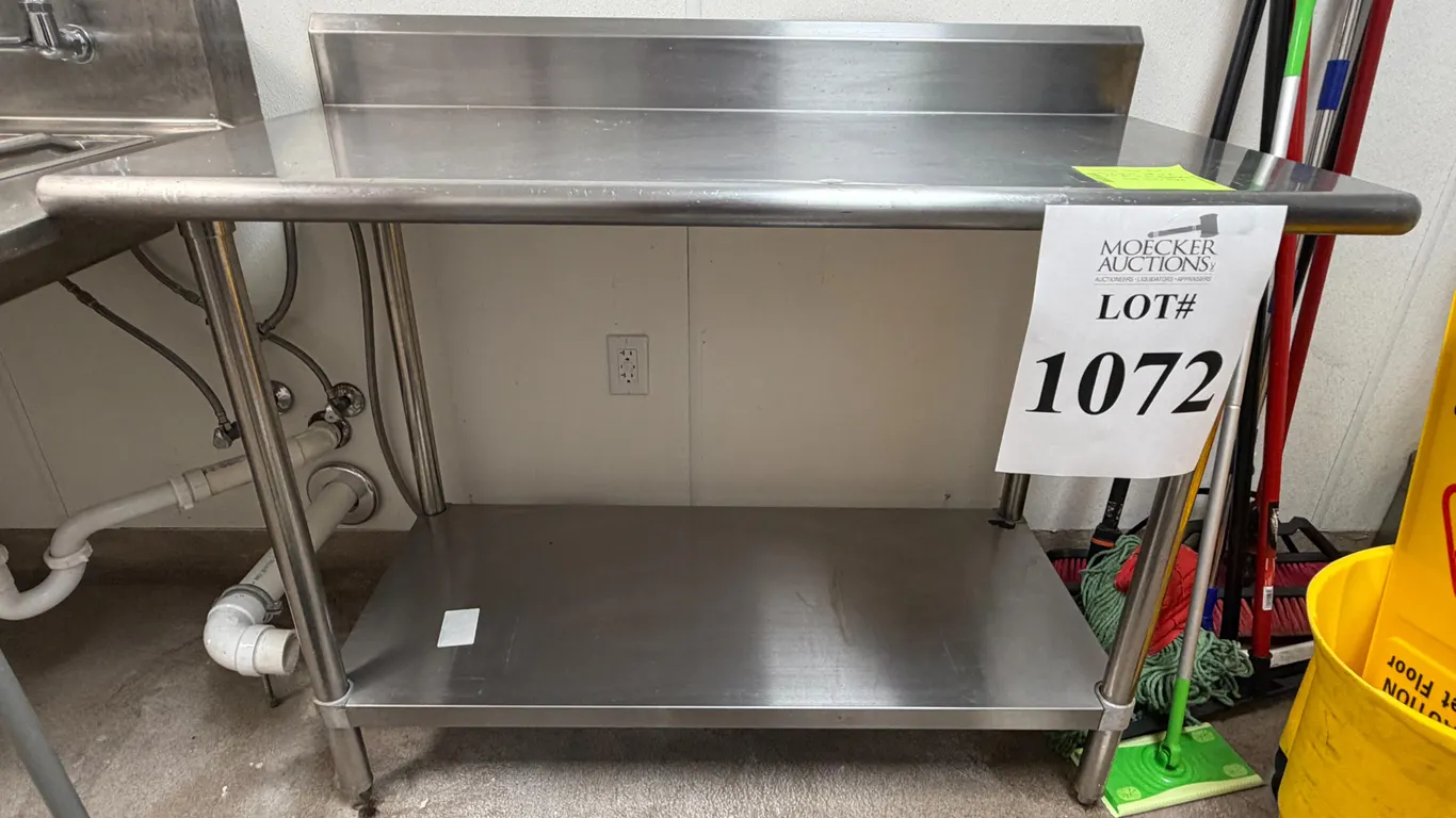 STAINLESS STEEL FOOD PREP TABLE W/UNDERSHELF