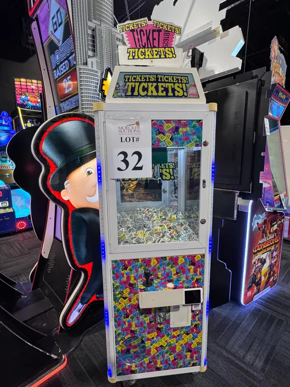TICKET CRANE GAME
