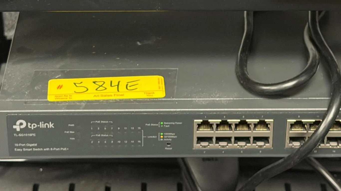 TP-LINK TL-SG1016PE SWITCH