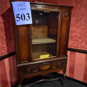 VINTAGE STYLE WOOD CHINA CABINET