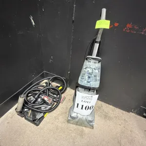 HOOVER CARPET SCRUBBER/ VACUUM W/ ATTACHMENTS